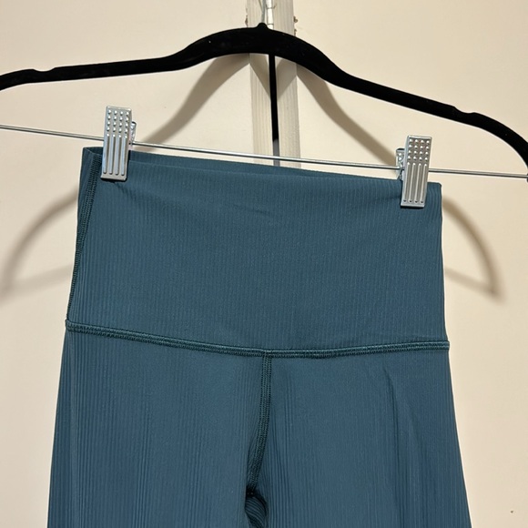 LuluLemon Align Ribbed High-rise Leggings - Picture 3 of 5